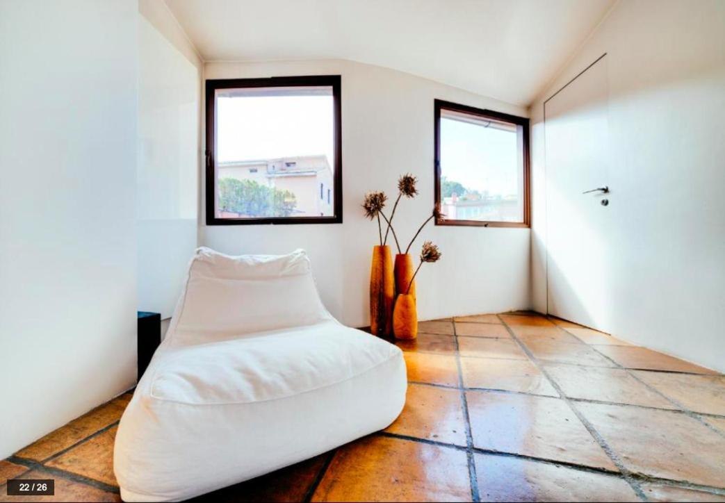 Luxury Art In Trastevere With Terrace * Rome